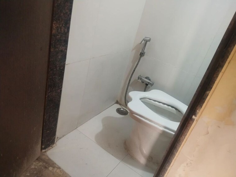 Bathroom, saha-alpine 1 Bedroom 650 Sq.Ft. Apartment In Kharghar Navi Mumbai 10426998
