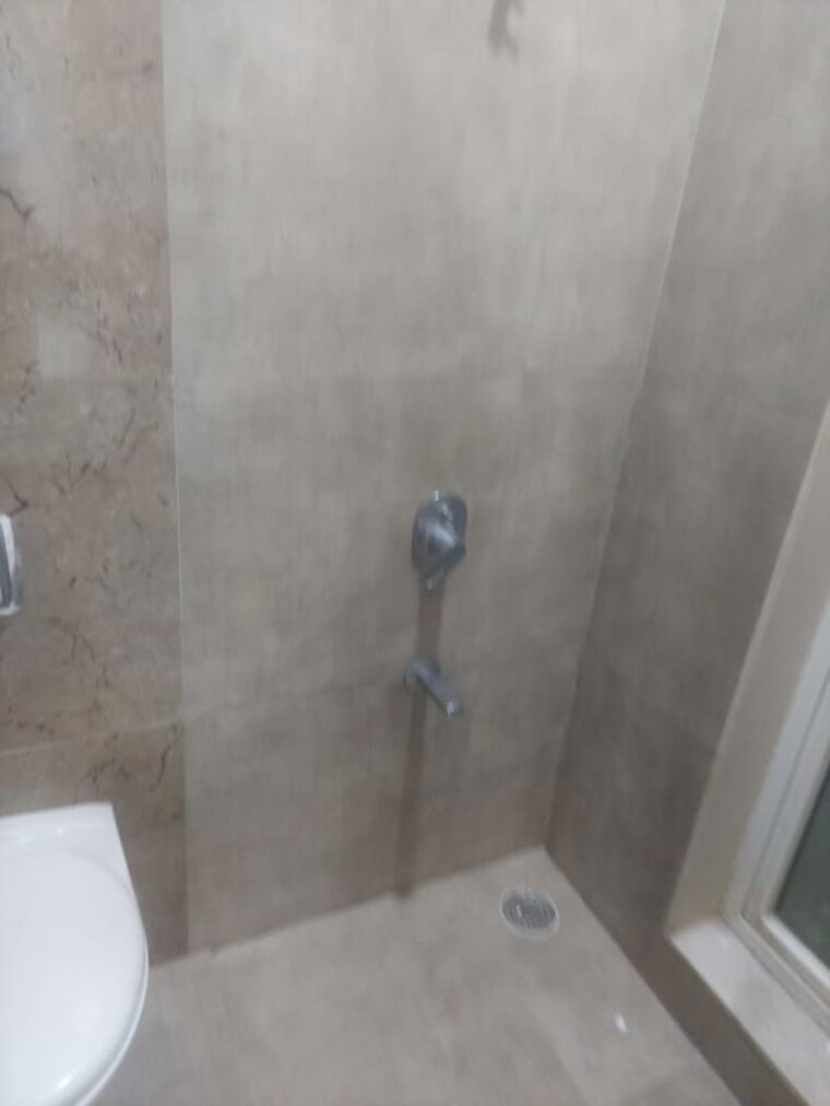 Bathroom, omkar-alta-monte 3.5 Bedroom 1833 Sq.Ft. Apartment In Malad East Mumbai 10427010
