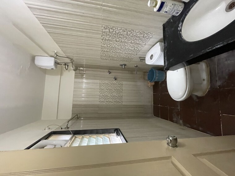 Bathroom, rama-air-castle 2.5 Bedroom 1100 Sq.Ft. Apartment In Hinjewadi Pune 10427029