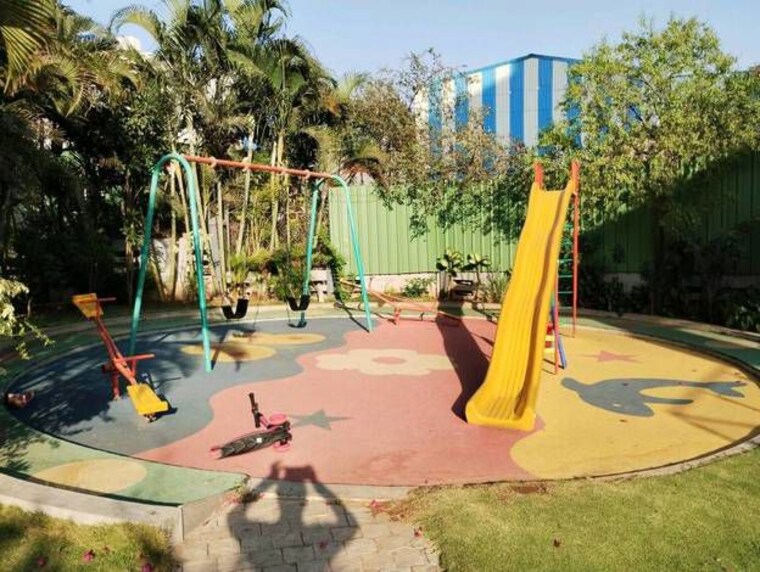 Garden, gera-park-view 2 Bedroom 860 Sq.Ft. Apartment In Kharadi Pune 10427021