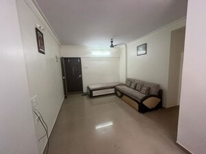 Team Area in 1 BHK Apartment at Mitha Nagar – for Rent