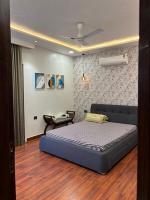 Bedroom in 3 BHK Builder Floor at Sector 10a – for Rent