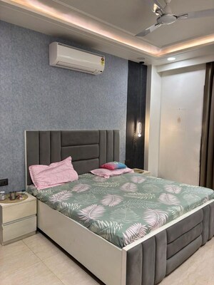 Bedroom in 3 BHK Builder Floor at Sector 10a – for Rent