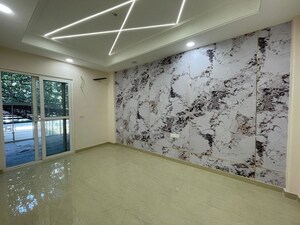 Room in 4 BHK Builder Floor at Unitech South City II, Sector 50 – for Sale