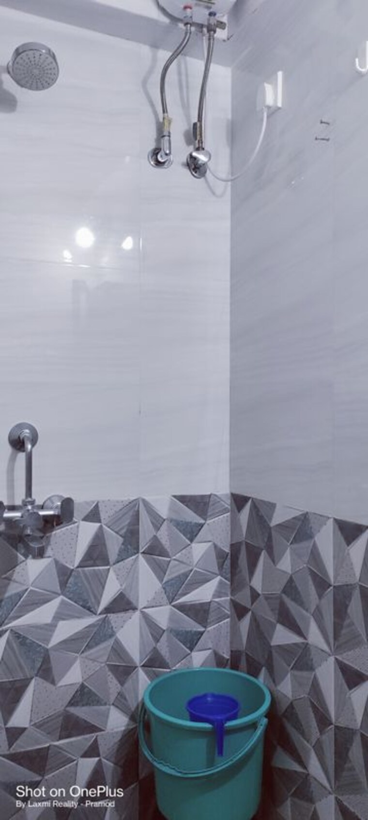Bathroom, matru-aashish 1 Bedroom 600 Sq.Ft. Apartment In Parel Mumbai 10426886