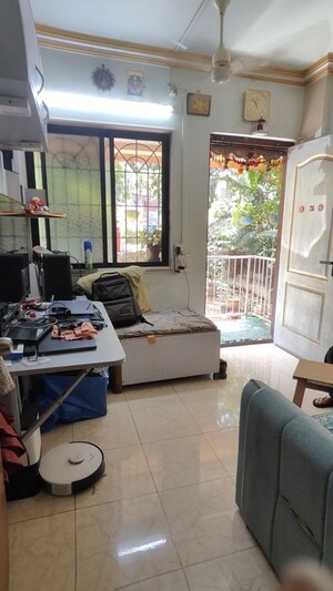 Team Area in 2 BHK Builder Floor at Stella Apartment, Vasai West – for Sale