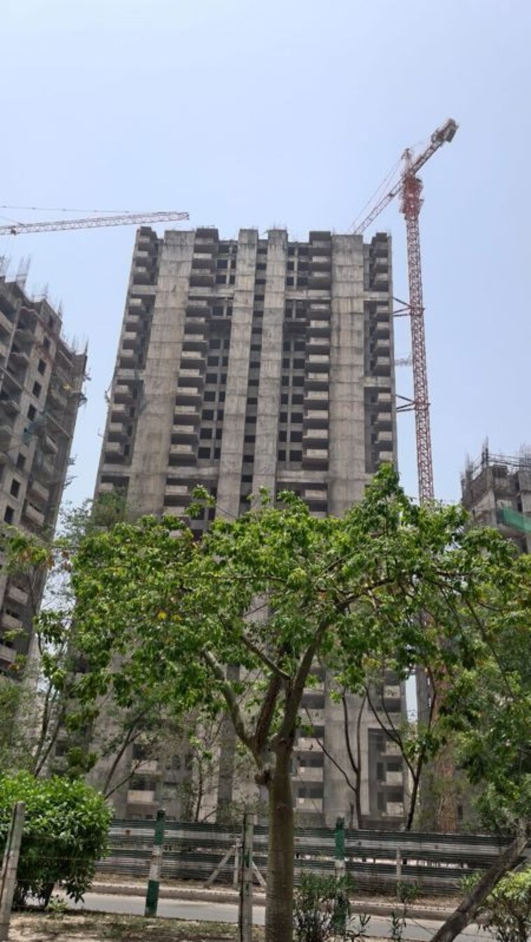 Exterior View, jaypee-krescent-homes-phase-ii 3.5 Bedroom 1680 Sq.Ft. Apartment In Sector 129 Noida 10427131