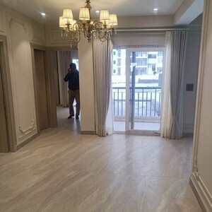 Room in 3 BHK Apartment at Miglani Supercity Myfair Residency, Tech Zone 4 Greater Noida – for Sale