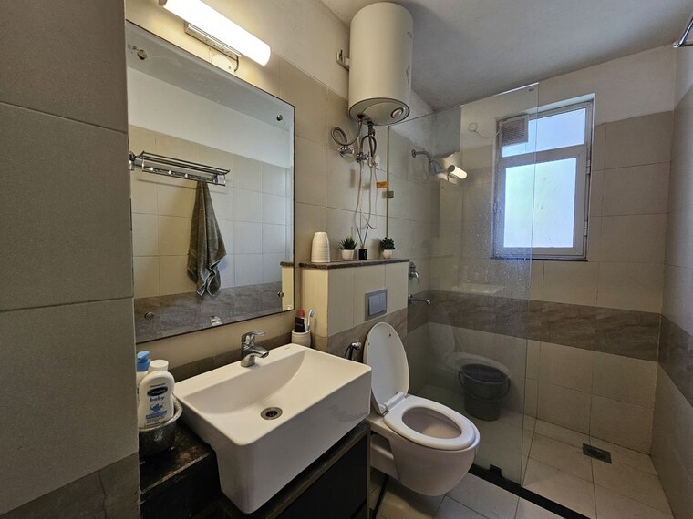 Attached Bathroom, m3m-marina 2.5 Bedroom 1507 Sq.Ft. Apartment In Sector 68 Gurgaon 10427148