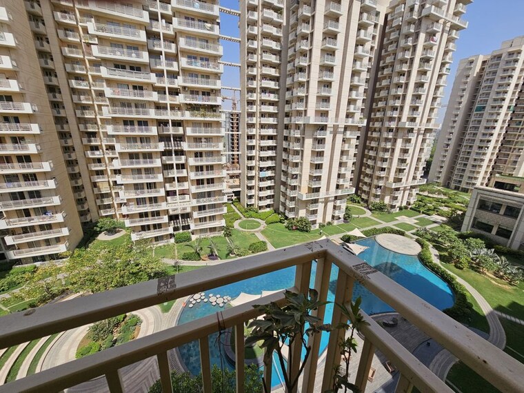 Exterior View, m3m-marina 2.5 Bedroom 1507 Sq.Ft. Apartment In Sector 68 Gurgaon 10427148