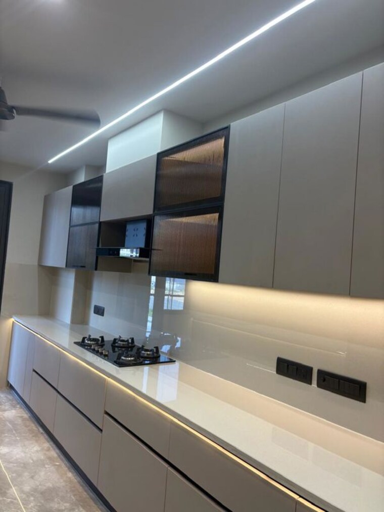 Kitchen, emaar-marbella 4 Bedroom 350 Sq.Yd. Builder Floor In Sector 66 Gurgaon 10427204
