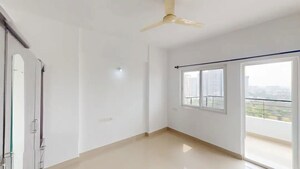 Room in 3 BHK Apartment at Kr Puram – for Sale