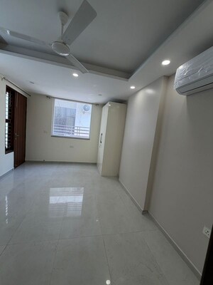 Bedroom in 3 BHK Builder Floor at Sushant Lok Iii – for Rent