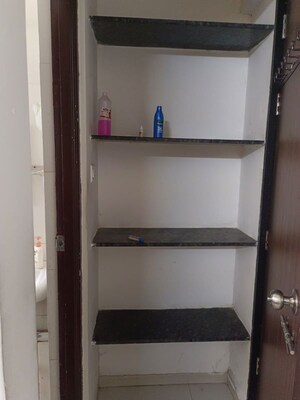 Furnished Amenities in 2 BHK Apartment at Rahul East View, Hadapsar – for Rent