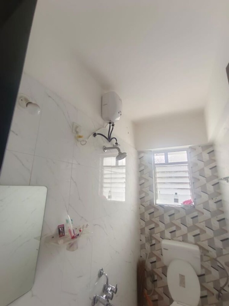 Bathroom, rahul-east-view 2 Bedroom 930 Sq.Ft. Apartment In Hadapsar Pune 10426713