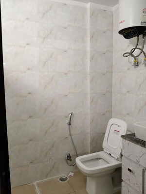 Bathroom in 3 BHK Builder Floor at Gupta Awas, Sector 43 – for Rent