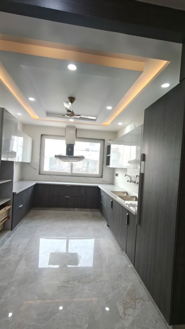 Kitchen, bptp-district-3 3 Bedroom 180 Sq.Yd. Builder Floor In Sector 85 Faridabad 10427231