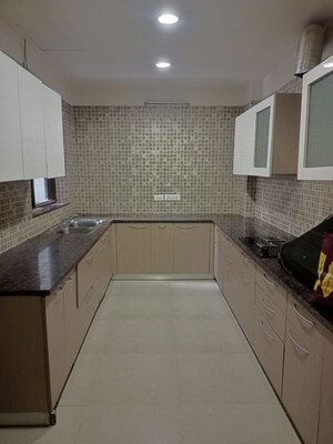 Kitchen in 3 BHK Builder Floor at Craft Destination 43, Sector 43 – for Rent