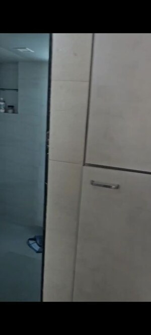 2 BHK Apartment For Rent in Bhairav Darshan, Parel