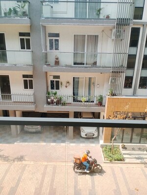 Balcony in 2.5 BHK Builder Floor at M3M Soulitude, Sector 89 – for Rent