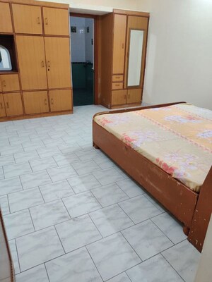 Bedroom in 3 BHK Builder Floor at Jakhan – for Rent