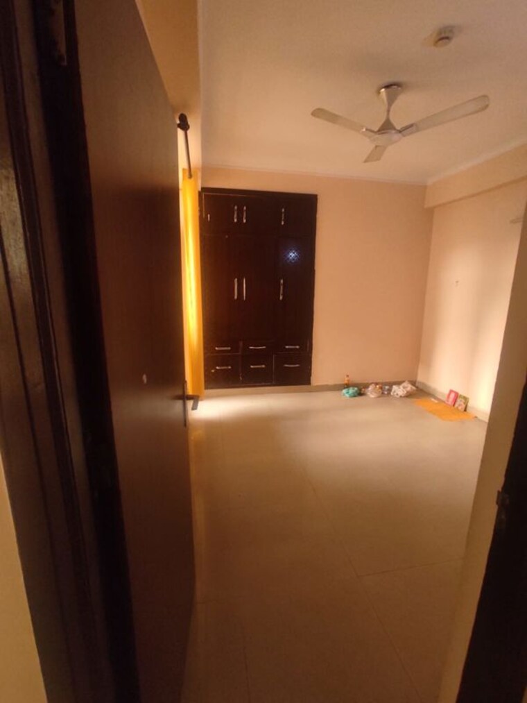 Room, stellar-one 2 Bedroom 982 Sq.Ft. Apartment In Sector 1 Greater Noida Greater Noida 10427295