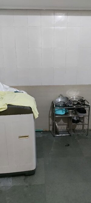 Master Bedroom in 1 RK Apartment at Lower Parel – for Rent