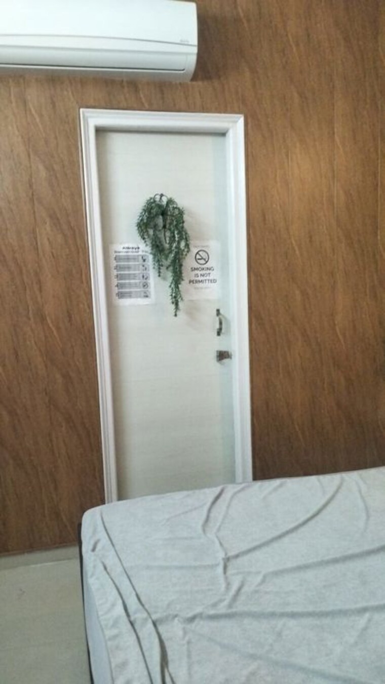 Room, vip road 1 Bedroom 700 Sq.Ft. Apartment In Vip Road Zirakpur 10419591