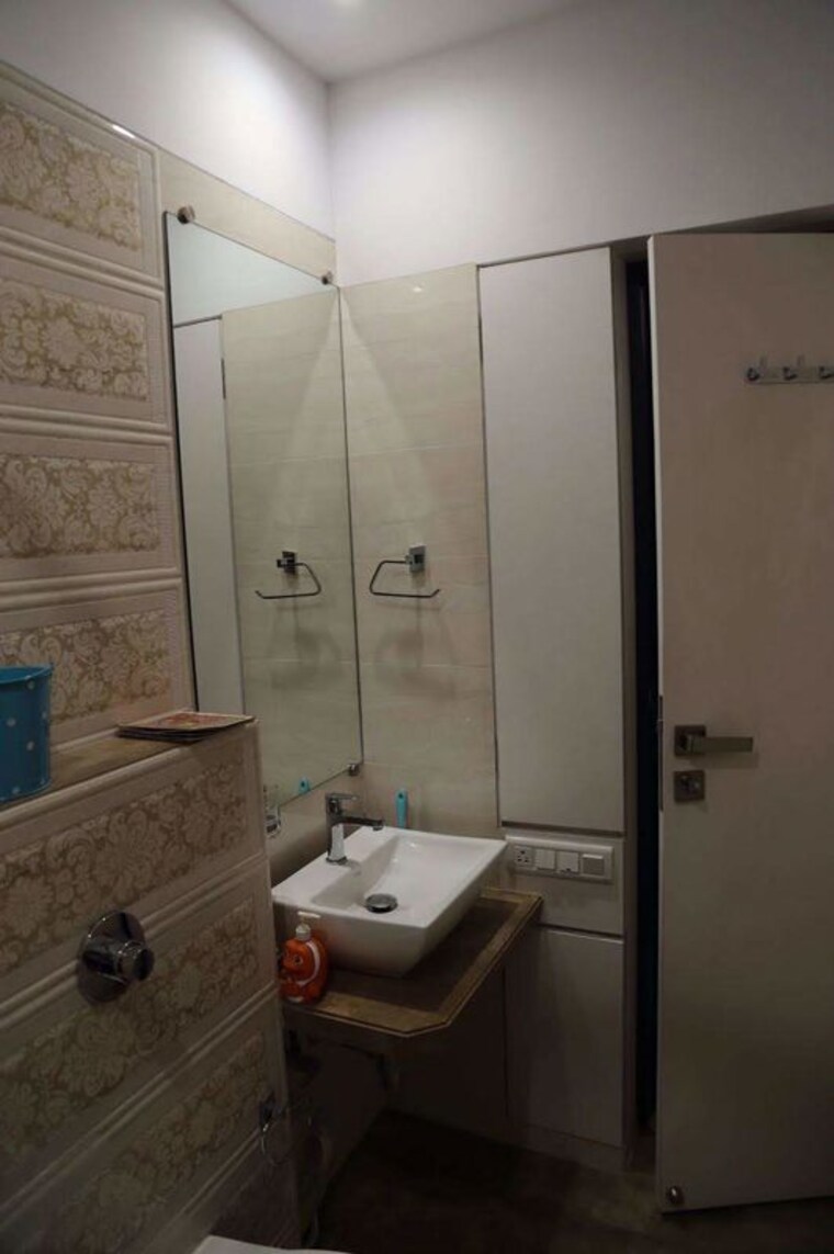 Bathroom, satellite-garden 2 Bedroom 750 Sq.Ft. Apartment In Goregaon East Mumbai 10427361