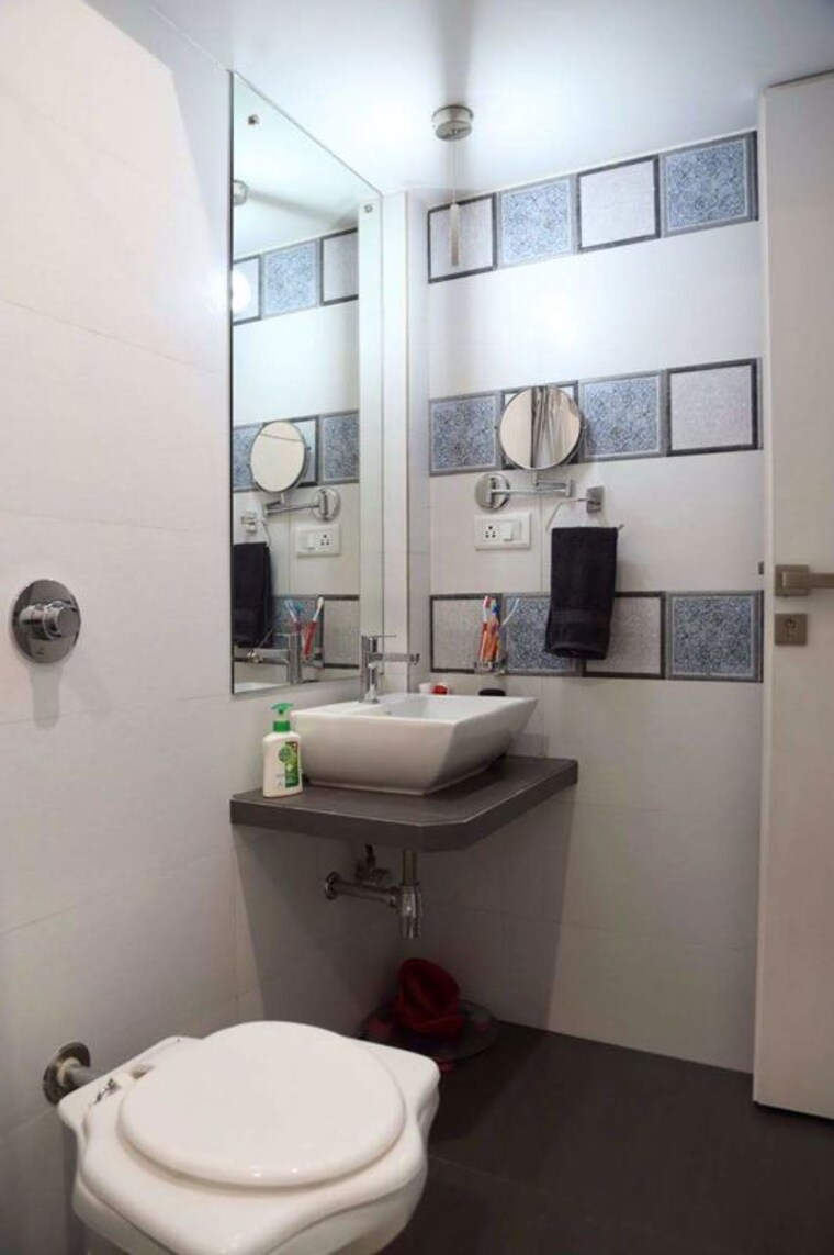 Bathroom, satellite-garden 2 Bedroom 750 Sq.Ft. Apartment In Goregaon East Mumbai 10427361
