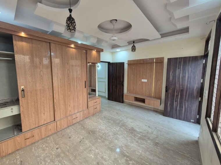 Bedroom, ramesh nagar 2 Bedroom 100 Sq.Yd. Builder Floor In Ramesh Nagar Delhi 10427265