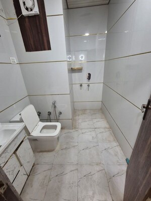 Bathroom in 2 BHK Builder Floor at Ramesh Nagar – for Sale