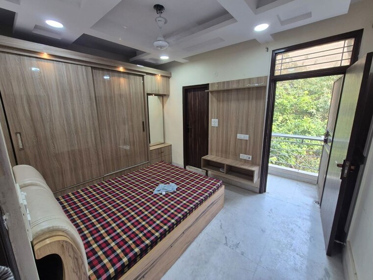 Bedroom, ramesh nagar 2 Bedroom 100 Sq.Yd. Builder Floor In Ramesh Nagar Delhi 10427265