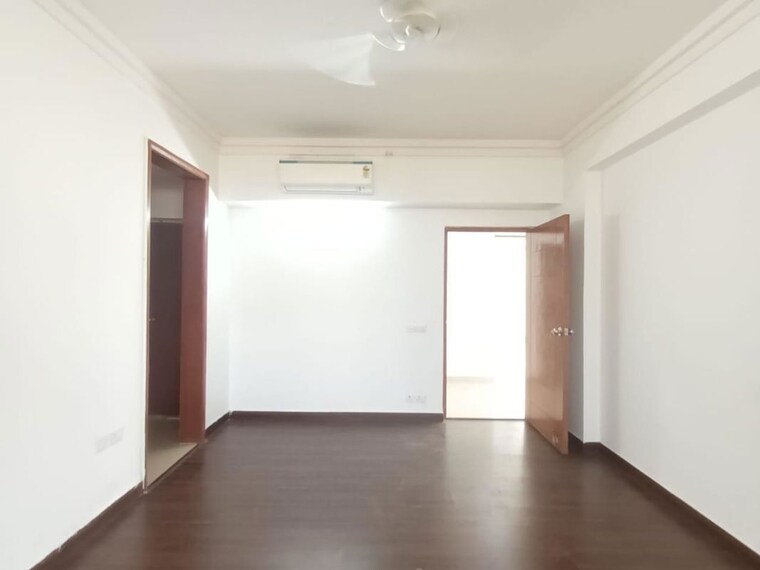 Room, jaypee-greens-kalypso-court 2.5 Bedroom 1820 Sq.Ft. Apartment In Sector 128 Noida 10427340