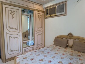 Master Bedroom in 1 BHK Apartment at Hiranandani Gardens Kingston, Powai – for Rent
