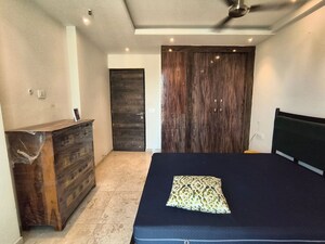 Living Room in 6+ BHK Independent House at Vasundhara Sector 11 – for Sale