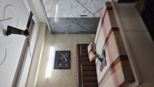 Room in 3 BHK Builder Floor at Nehru Nagar Iii – for Sale