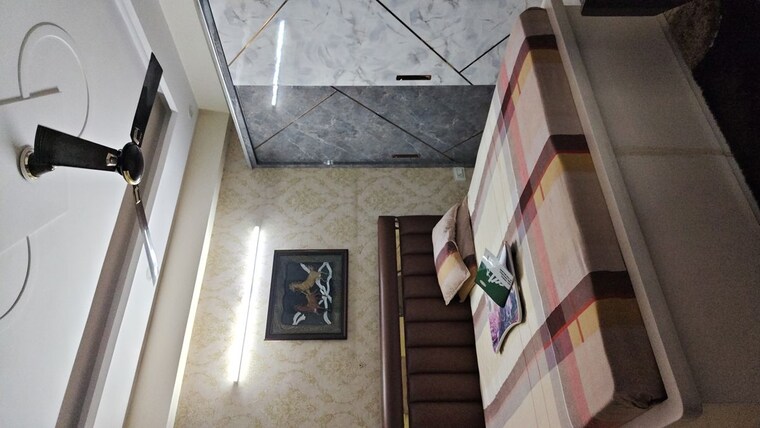 Room, nehru nagar iii 3 Bedroom 125 Sq.Yd. Builder Floor In Nehru Nagar Iii Ghaziabad 10427523