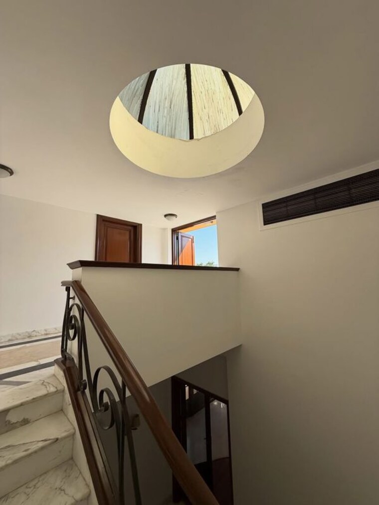 undefined, civil lines 6+ Bedroom 800 Sq.Yd. Villa In Civil Lines Delhi 10427537