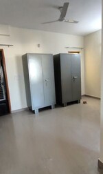 1 BHK + Pooja Room 550 Sq.Ft. Builder Floor in Sector 10