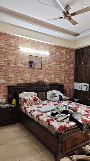 Bedroom in 3 BHK Builder Floor at Krishna Palace Nehru Nagar, Nehru Nagar Iii – for Sale