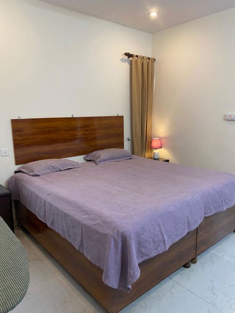 Bedroom, sector 9a 3 Bedroom 2250 Sq.Ft. Builder Floor In Sector 9a Gurgaon 10427568