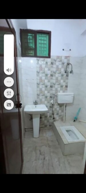 Bathroom in 3 BHK Builder Floor at Indrapuram – for Sale