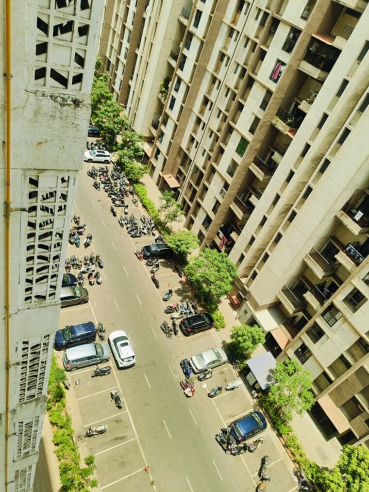 Exterior View, lodha-palava-city-lakeshore-greens 2 Bedroom 8807 Sq.Ft. Apartment In Dombivli East Thane 10427566
