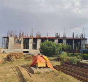 Swimming Pool in Studio Apartment at Neemrana – for Sale