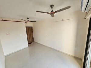 1 BHK Apartment For Rent in Ashar Axis, Majiwada