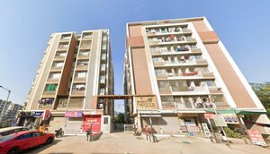  Apartment For Sale in Hanspura