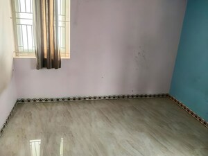Room in  Independent House at Chettipalayam – for Sale