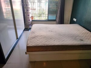 Bedroom in  Apartment at Kopar Khairane – for Sale