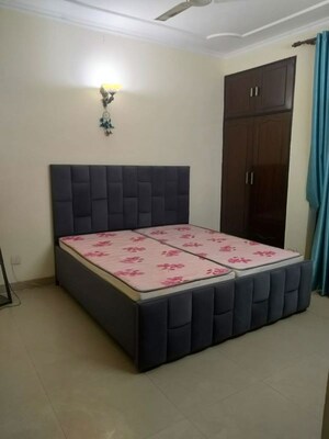 Bedroom in 3 BHK Builder Floor at Ardee City, Sector 52 – for Rent